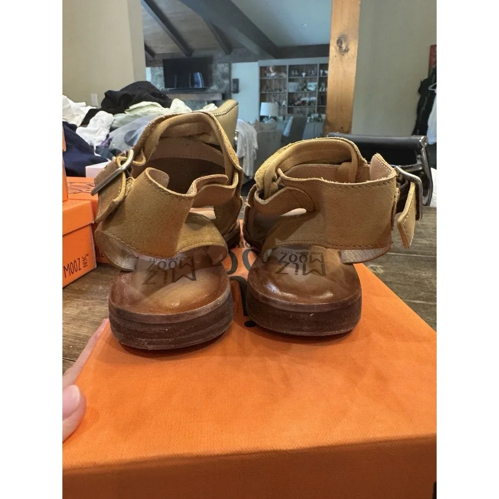 Miz Mooz Fifi Women's Sandals US Size 39 US 8.5 W Brown Wheat Leather!